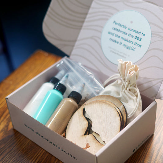 DelaWares x DAC Mini Art Box